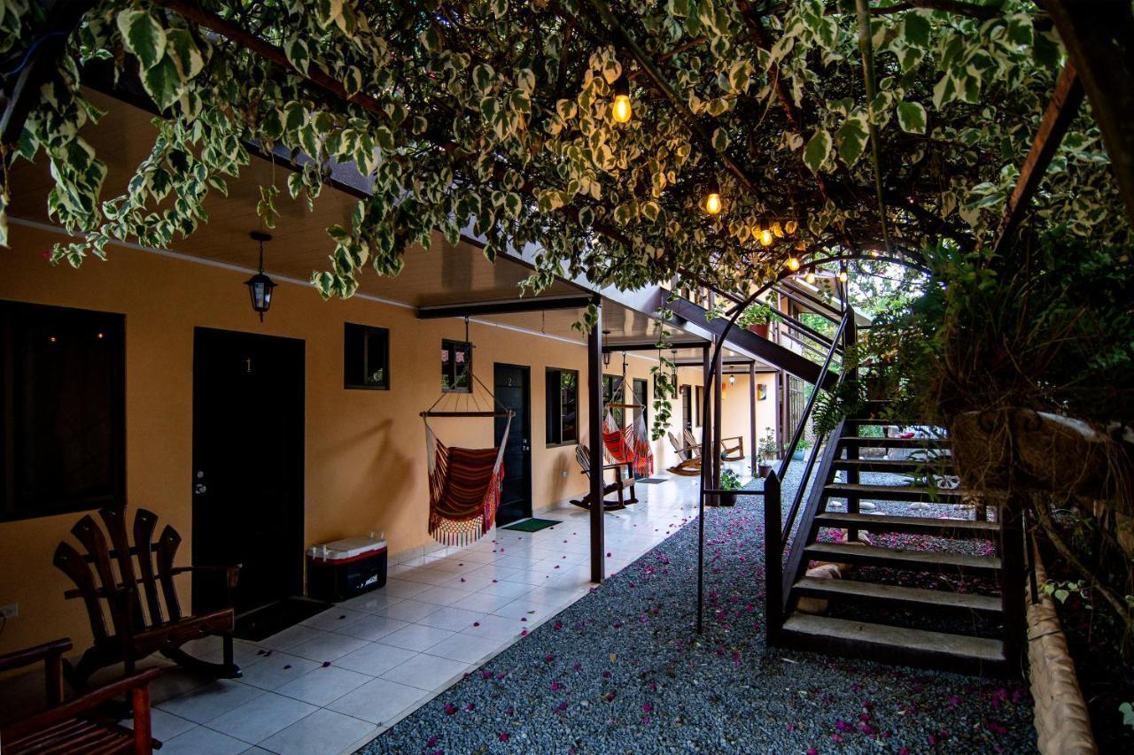 Roxy'S Bed & Breakfast 博卡奇卡 外观 照片