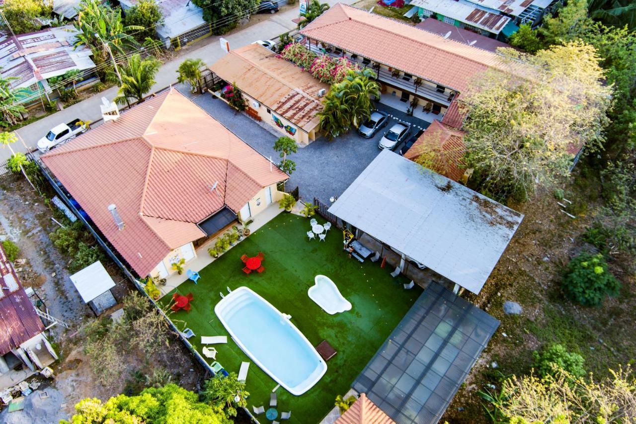 Roxy'S Bed & Breakfast 博卡奇卡 外观 照片